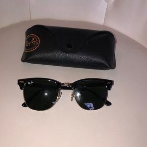 RAY BAN Clubmaster Sunglasses